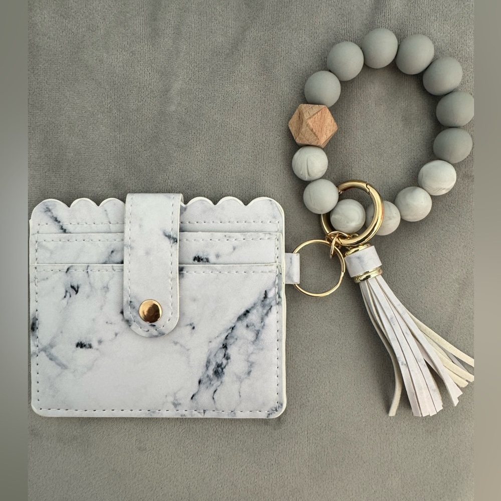 Silicone Beaded Bracelet Wristlet Keychain